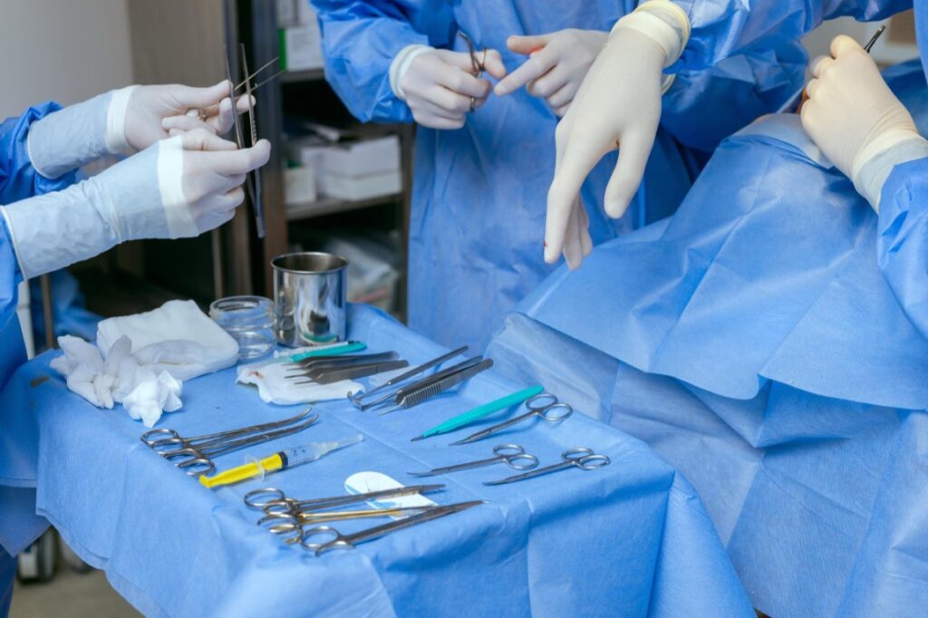 Chirurgia to dziedzina medycyny, która fascynuje i przeraża jednocześnie